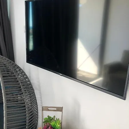Apartman Grand Sapphire A Block -mansion De La 1 Bedroom *