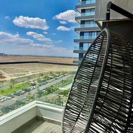Apartment Grand Sapphire A Block -mansion De La 1 Bedroom